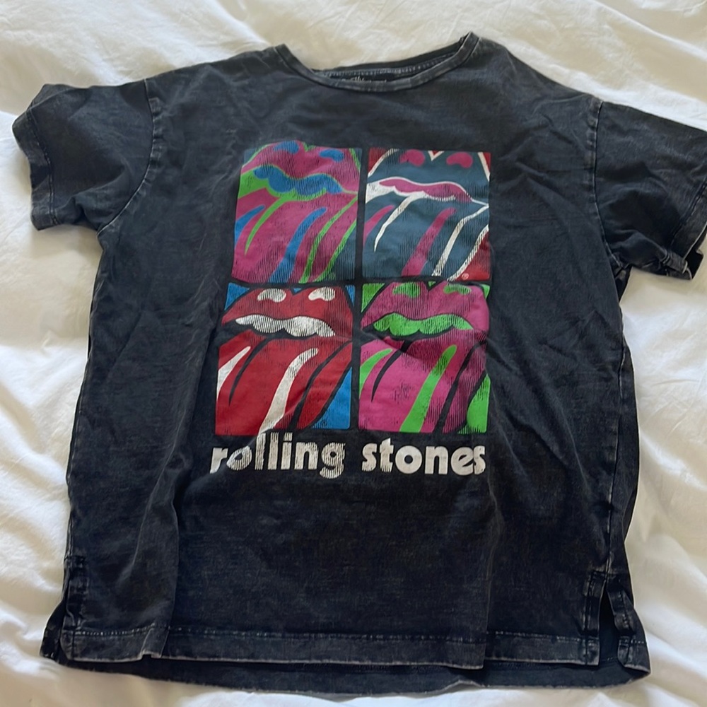 kids graphic tee